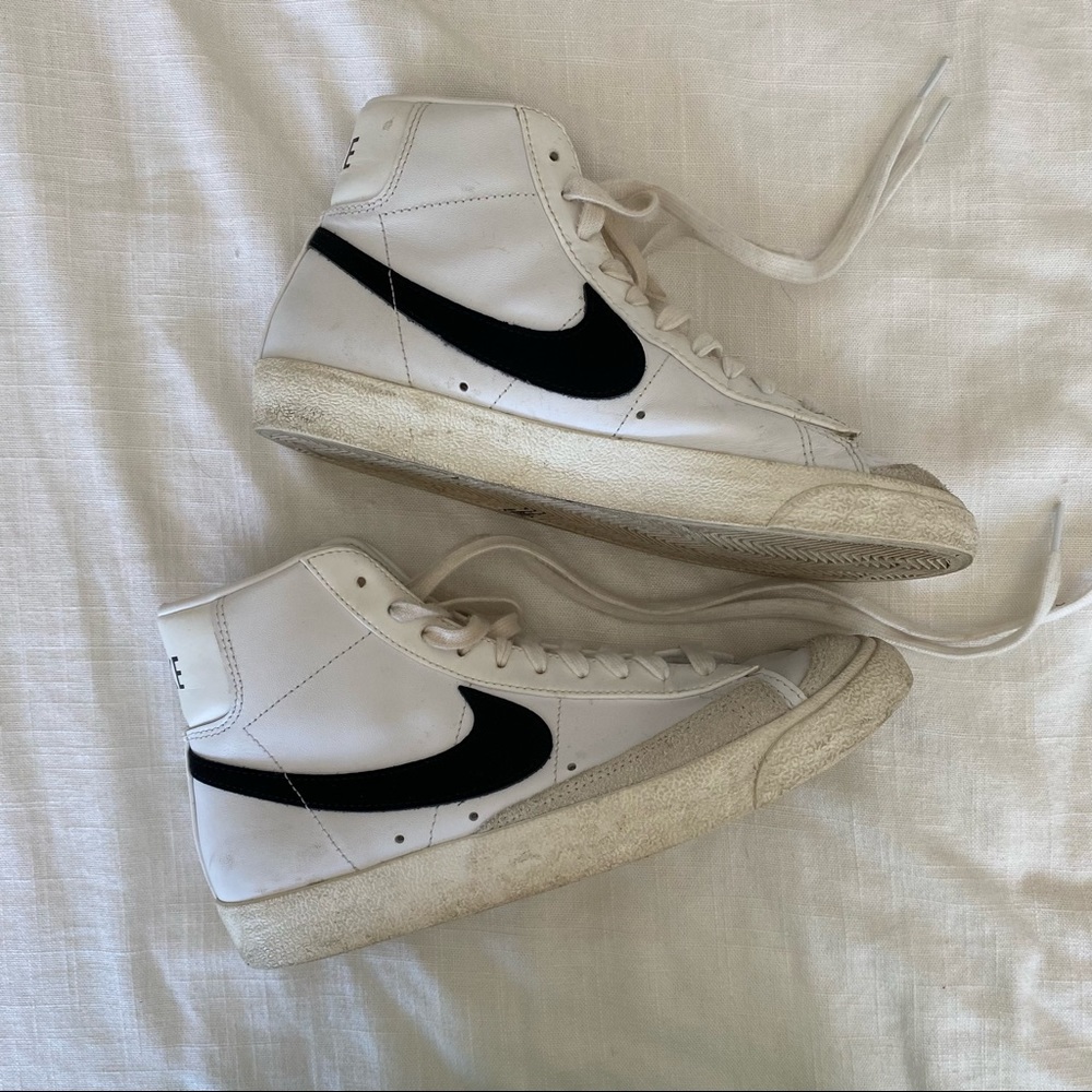 Women’s Nike Blazer Mid ‘77